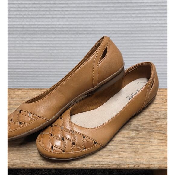 Women’s Leather Slip-On Flats Clarks Collection Comfort Tan Woven Shoes Sz 8 - Picture 3 of 6